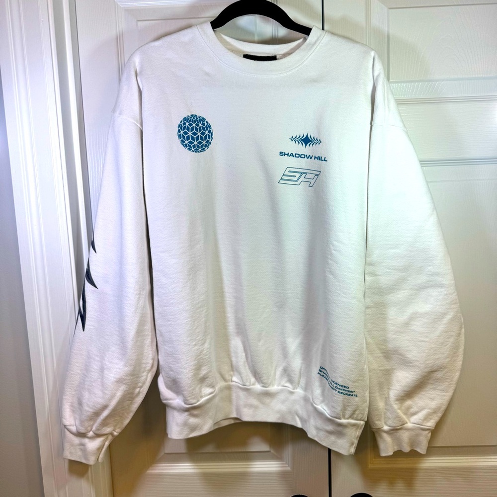 Shadow Hill Crewneck sweatshirt